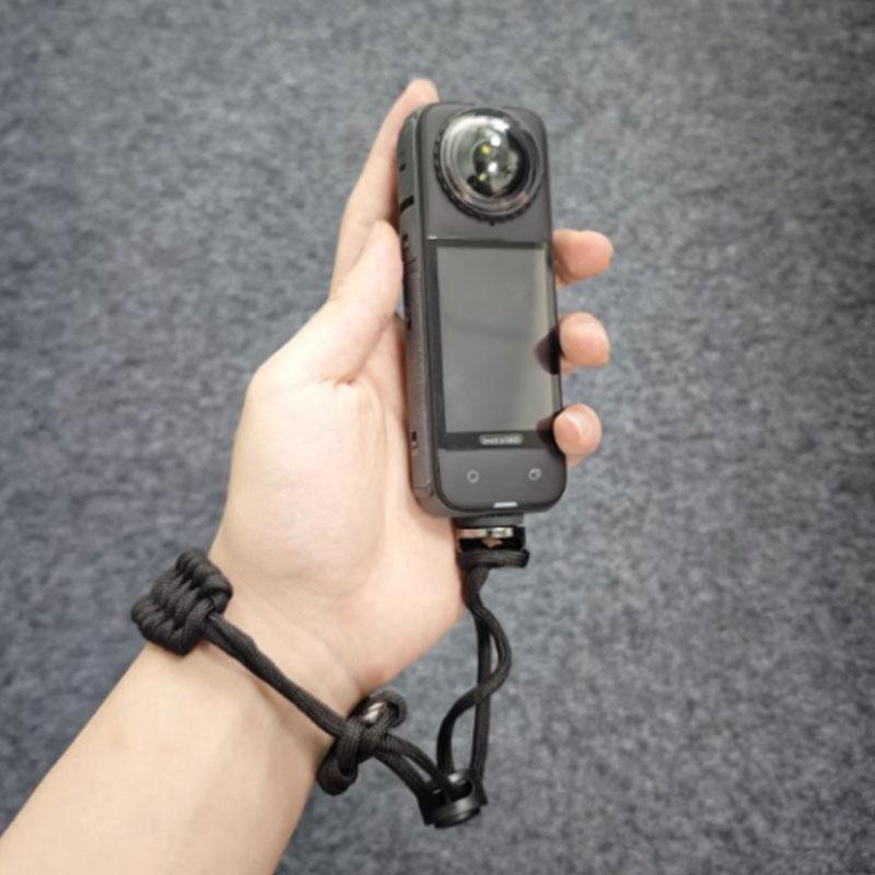 Insta360 GAce Pro/X4/GO3/X3/ONEX2/RS运动全景相机防丢绳：让冒险无惧丢失，安全出行必备神器！