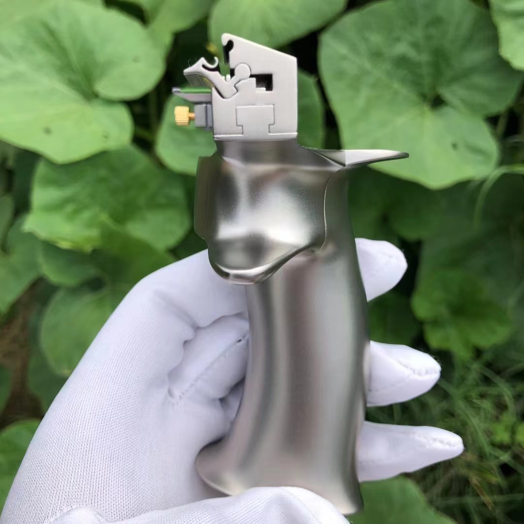钛合金弹弓小火牛：精准射击，户外竞技新宠！
