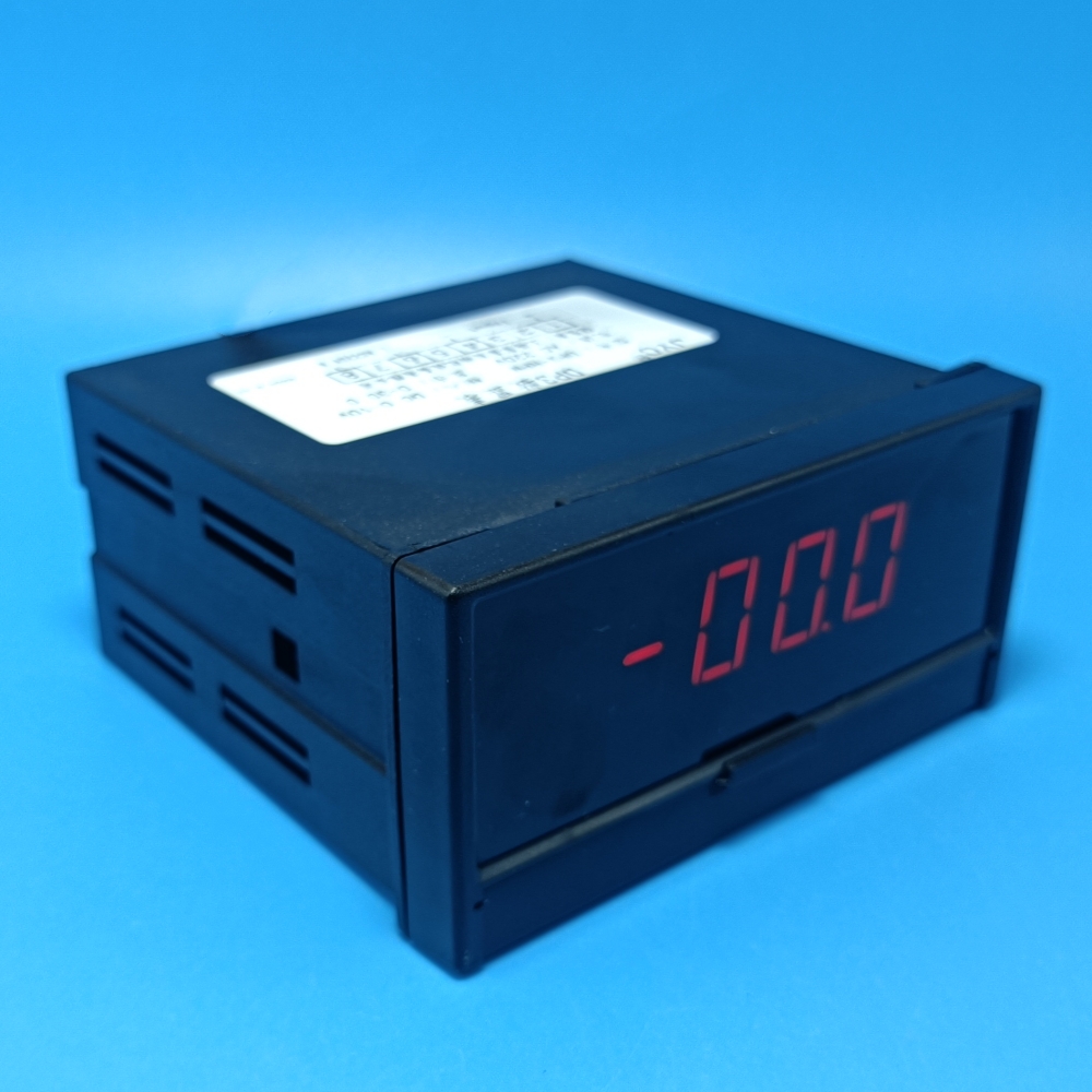 精准测量新利器：5135三位半交流电压表，开启智能生活新篇章⚡