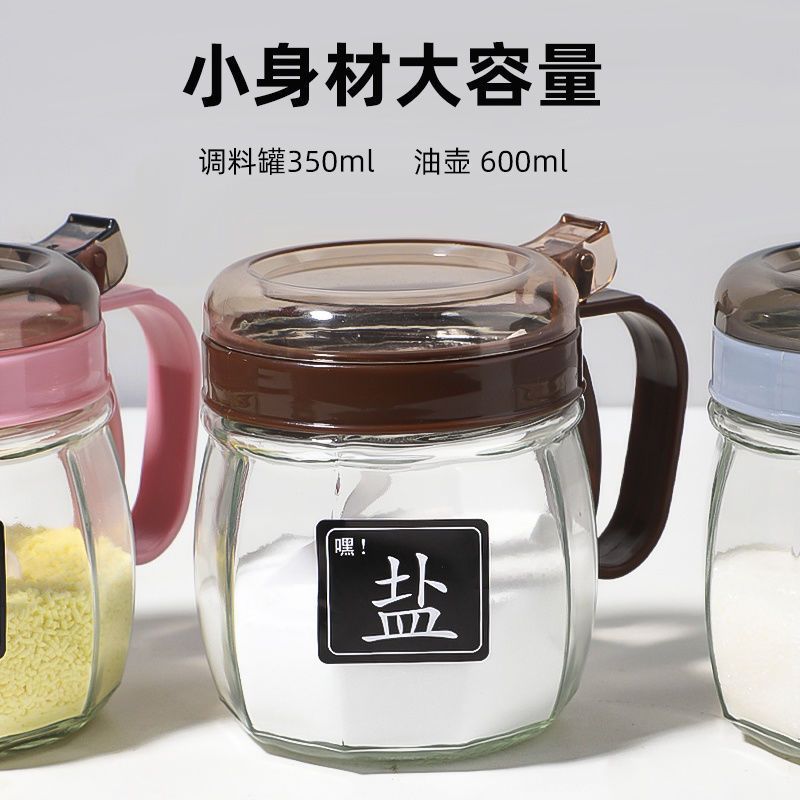 龟甲万酱油瓶：传统工艺与现代味觉的完美碰撞?