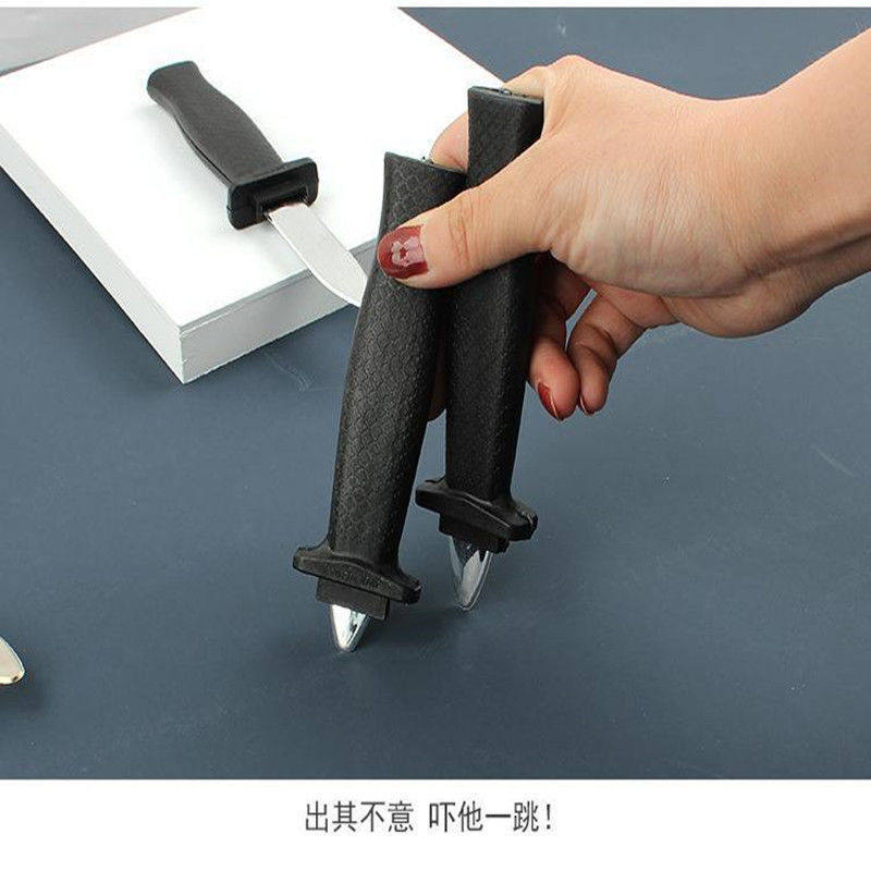 整蛊恶搞玩具伸缩刀如何选择？