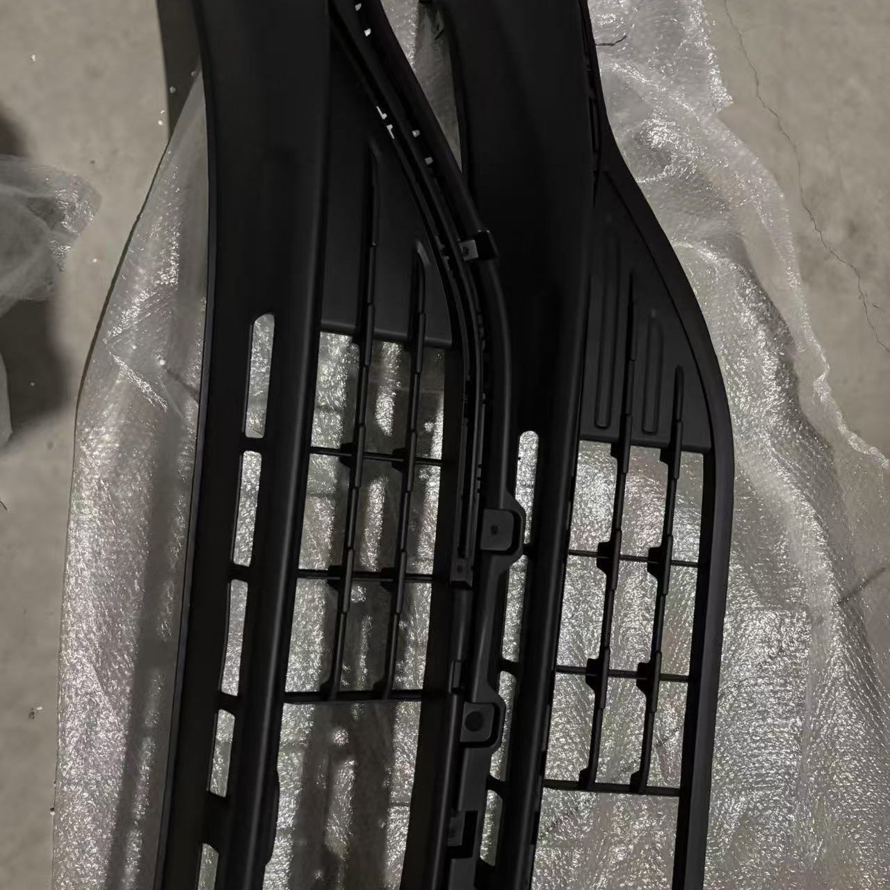 零跑C10前保险杠升级攻略：让你的车颜值爆表