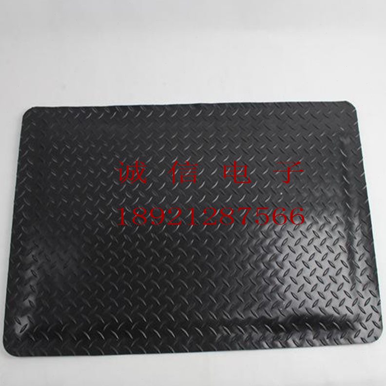 揭秘抗疲劳地垫的秘密：为什么它们能拯救你的双脚？