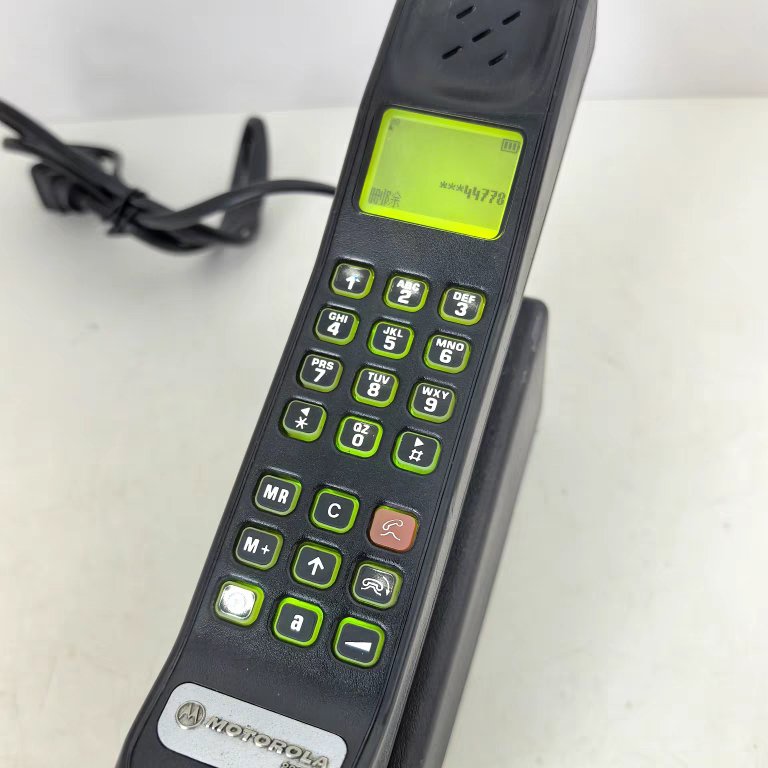 摩托罗拉8900X大哥大手机UK孤品：复古潮流，你还在等什么？