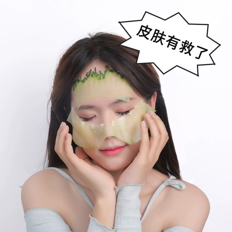黄瓜面膜削皮器青瓜刨刀卷笔刀工具现货卷式黄瓜切片器带镜子，让你在家也能享受美容院级护理！✨