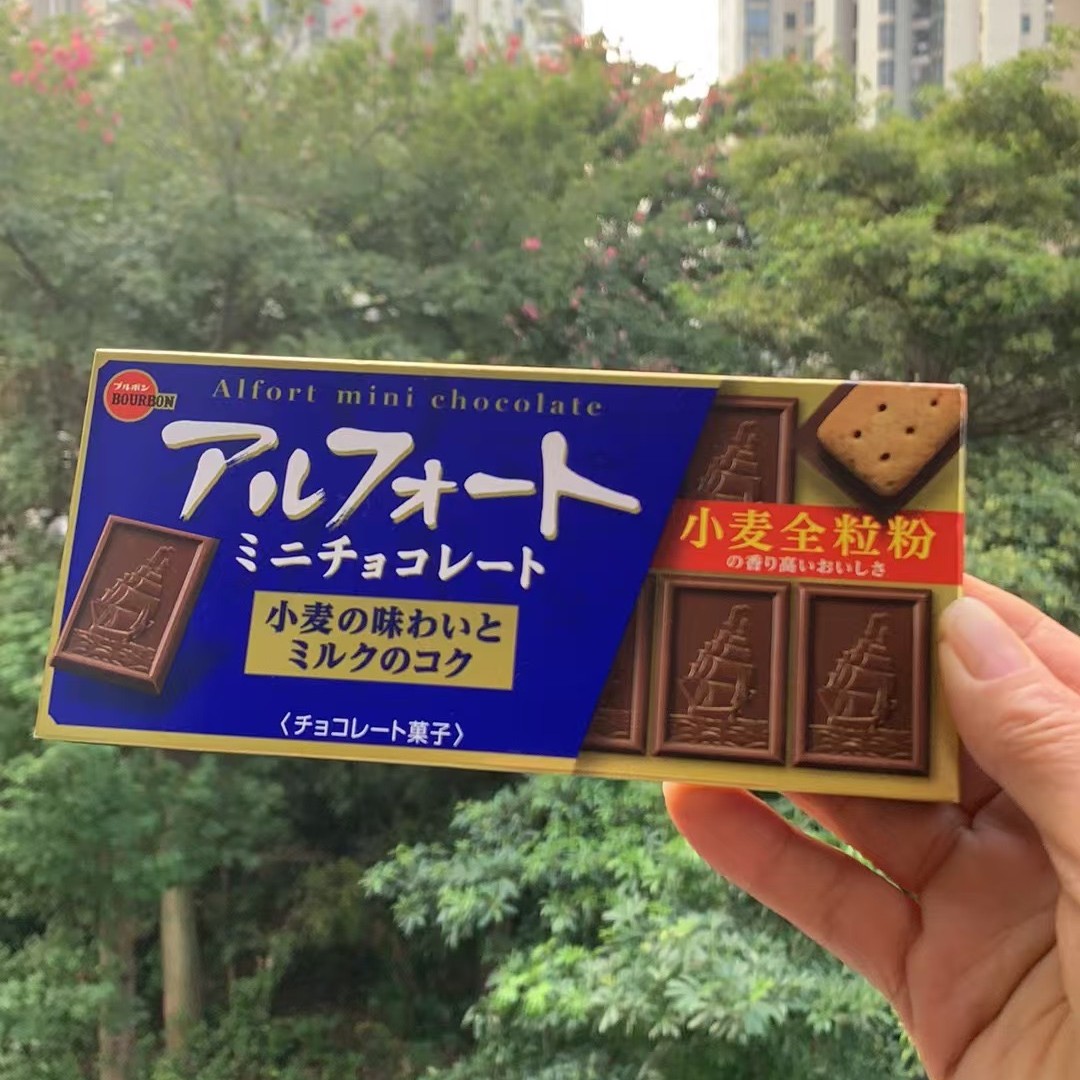 日本布尔本巧克力夹心饼干：抹茶草莓味，现货速发！