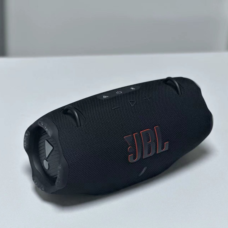 JBL Xtreme 4战鼓4代 vs PartyBox 320：谁才是派对之王？