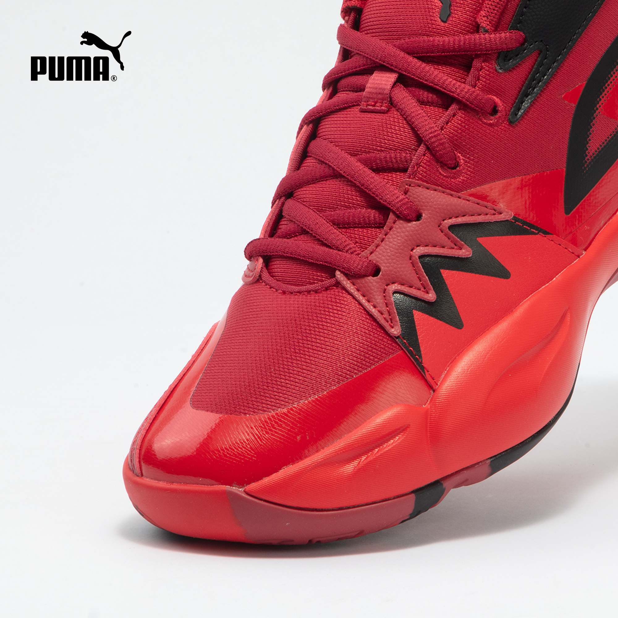 PUMA Hoops是什么牌子？揭秘街头潮牌背后的篮球传奇！