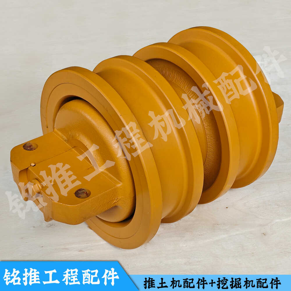 小松推土机支重轮大揭秘：单边与双边的较量，D475 vs D375 vs D355
