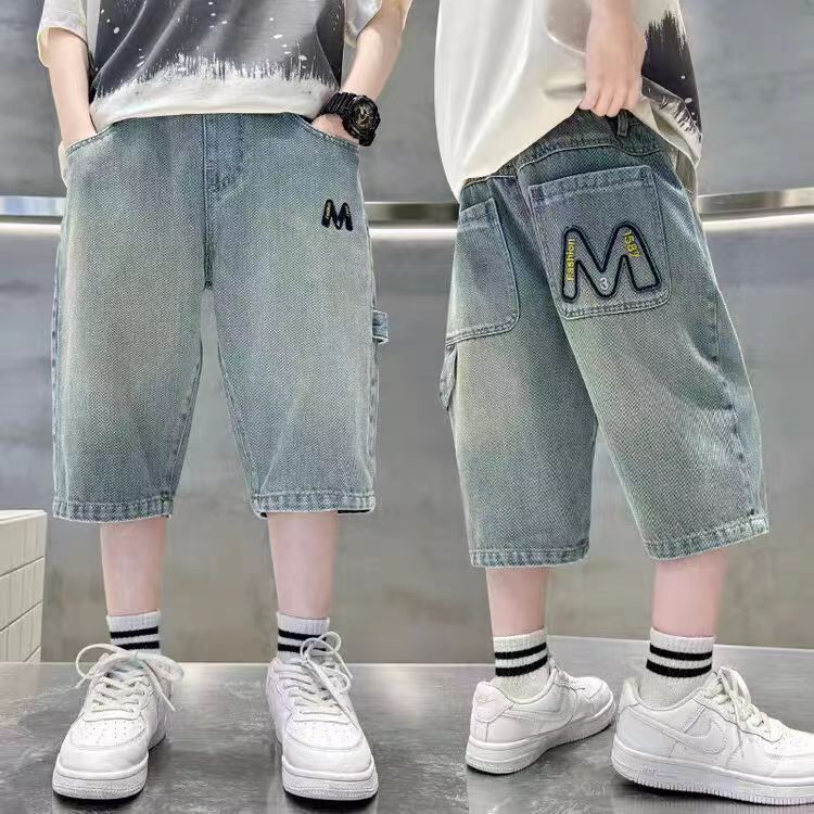 2025夏季男童牛仔短裤，中大童七分裤新潮流，宽松休闲引领风尚！