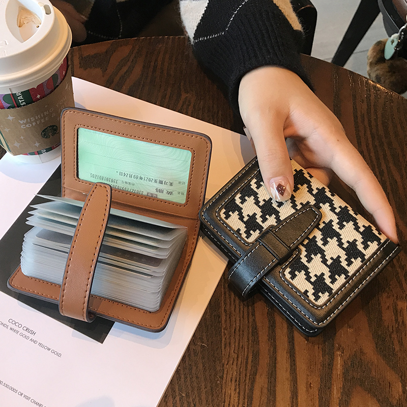 维萨卡与万事达卡：信用卡界的双雄对决