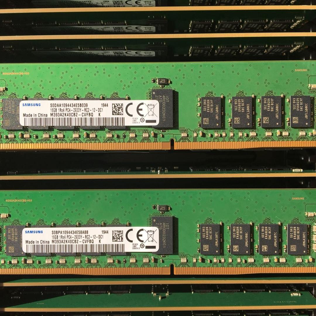 浪潮英信服务器内存条选购全攻略：DDR4 vs DDR3，8G vs 16G，性能大比拼！