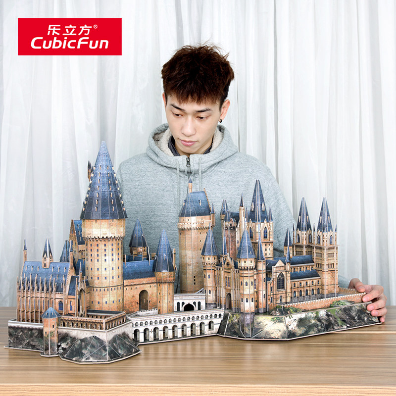 为什么亏本清仓的乐立方霍格沃茨城堡拼装模型成了爆款？