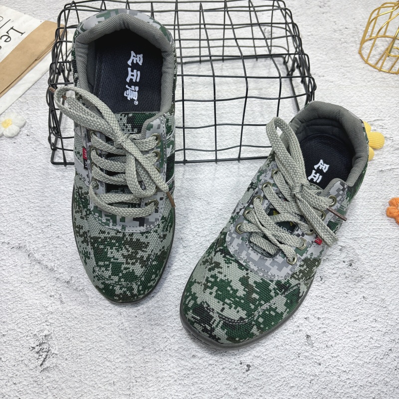 正品足立得防刺穿安全鞋，户外旅游必备神器！