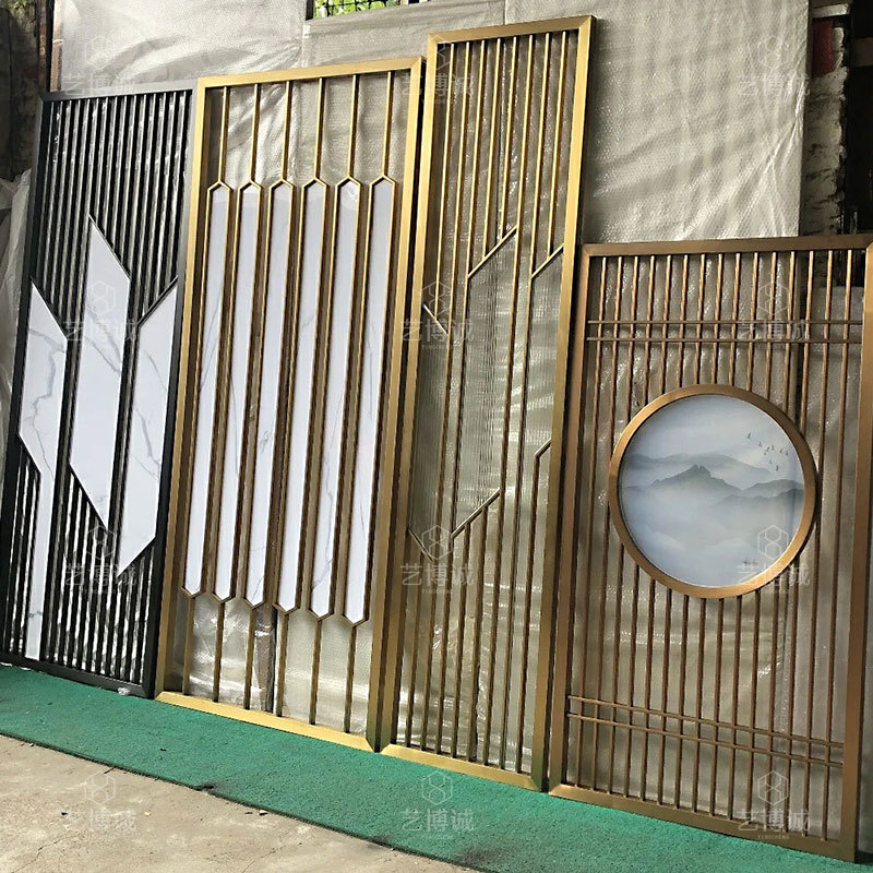 不锈钢屏风隔断：新中式客厅玄关的艺术与实用完美结合