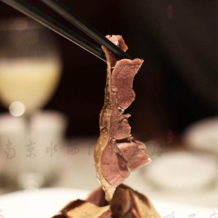 顺丰包邮，正宗南京特产水西门盐水咸水鹅，即食冰鲜，一口入魂！