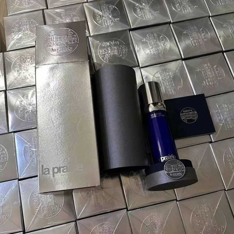 新版莱伯妮反重力精华和旧版有什么区别？