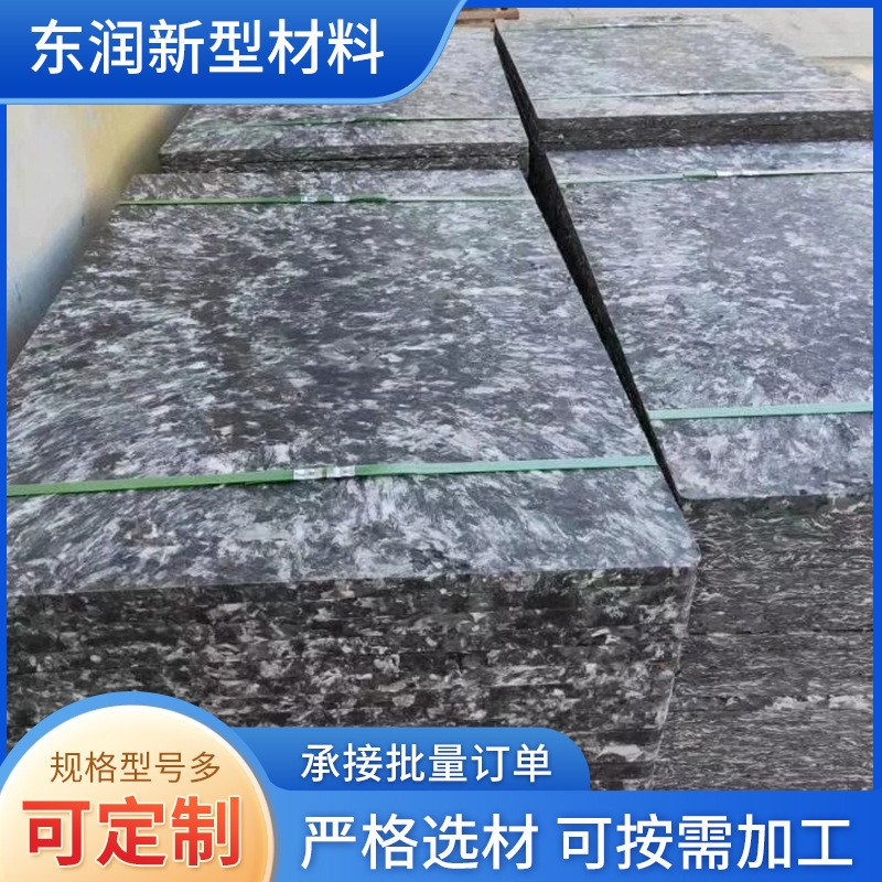 专业制作砖机托板：高强度耐冲击免烧水泥砖托板，塑料玻璃纤维托板，到底哪个才是你的菜？