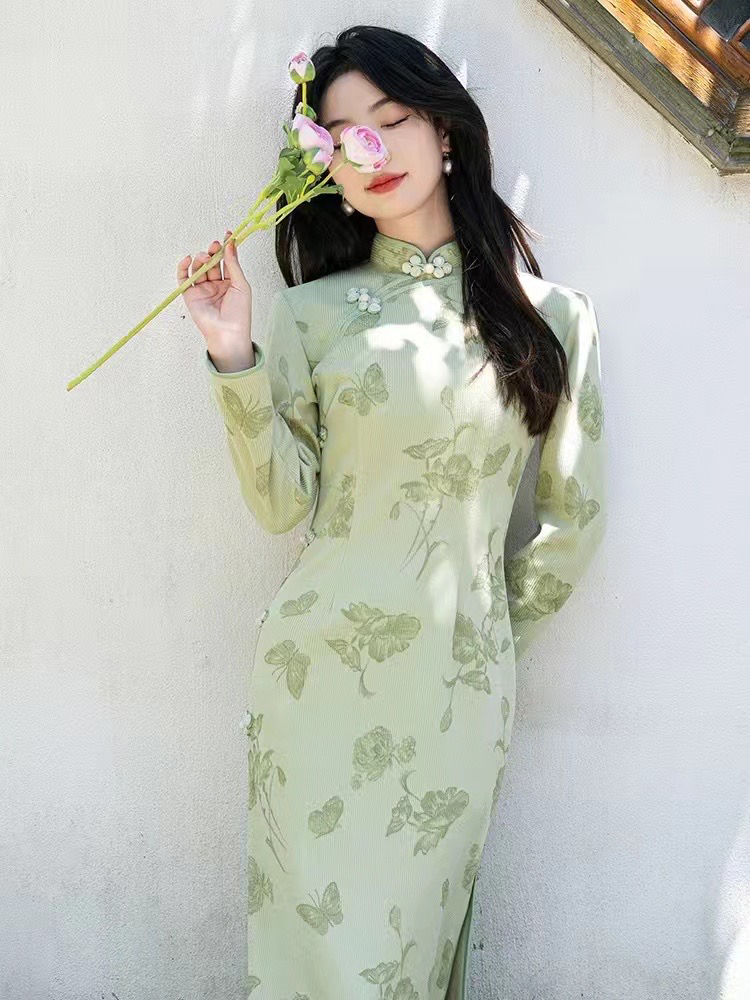 写旗袍论文时，如何选择合适的参考文献？