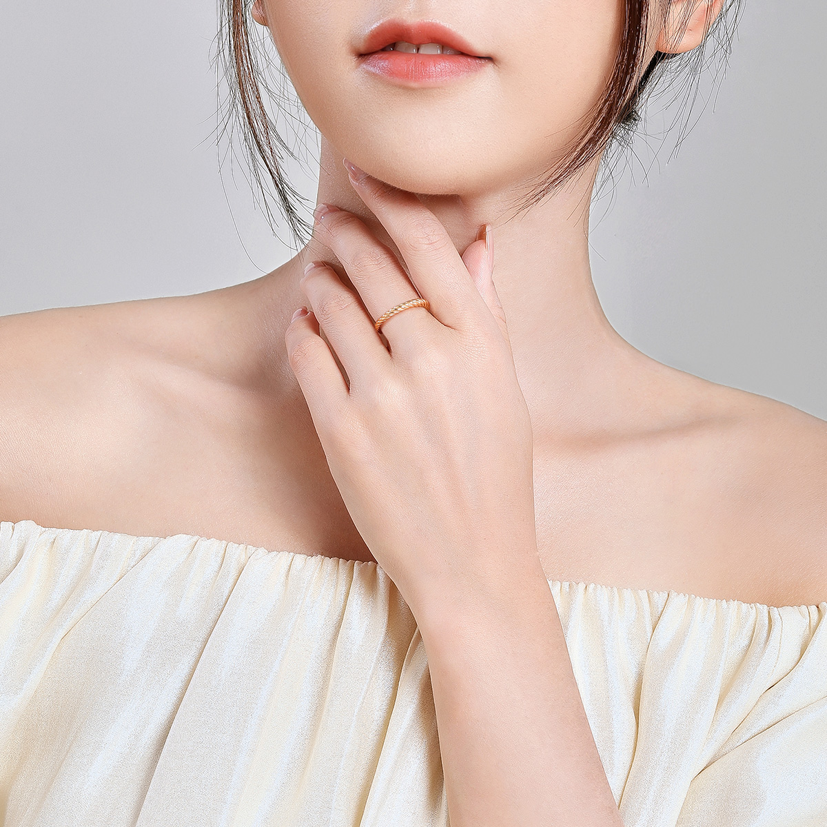 女士戒指戴十个手指？绝绝子，这波操作让你瞬间高级感爆棚！
