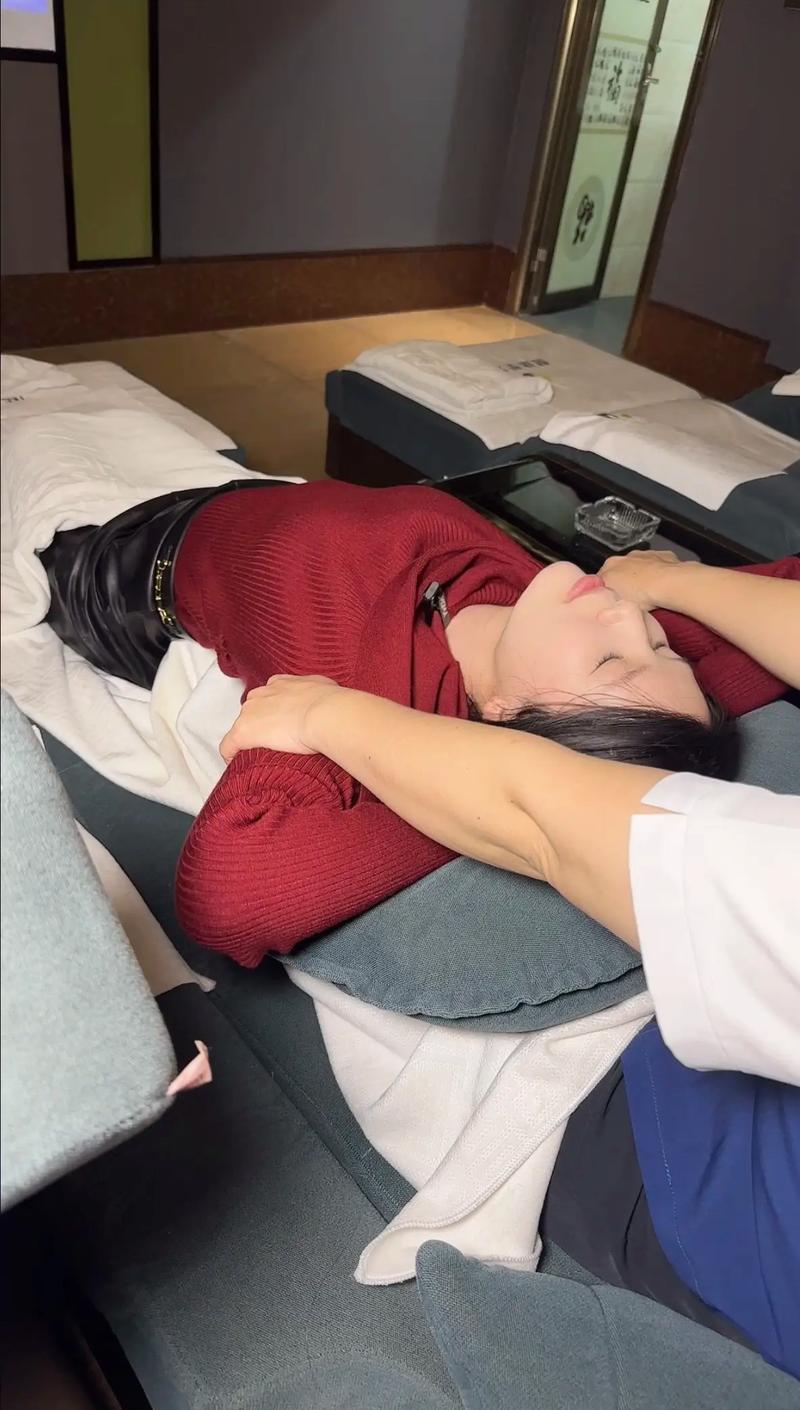兄弟带我去体验了岳麓养生男士洗浴足道,整个人都放松了很多