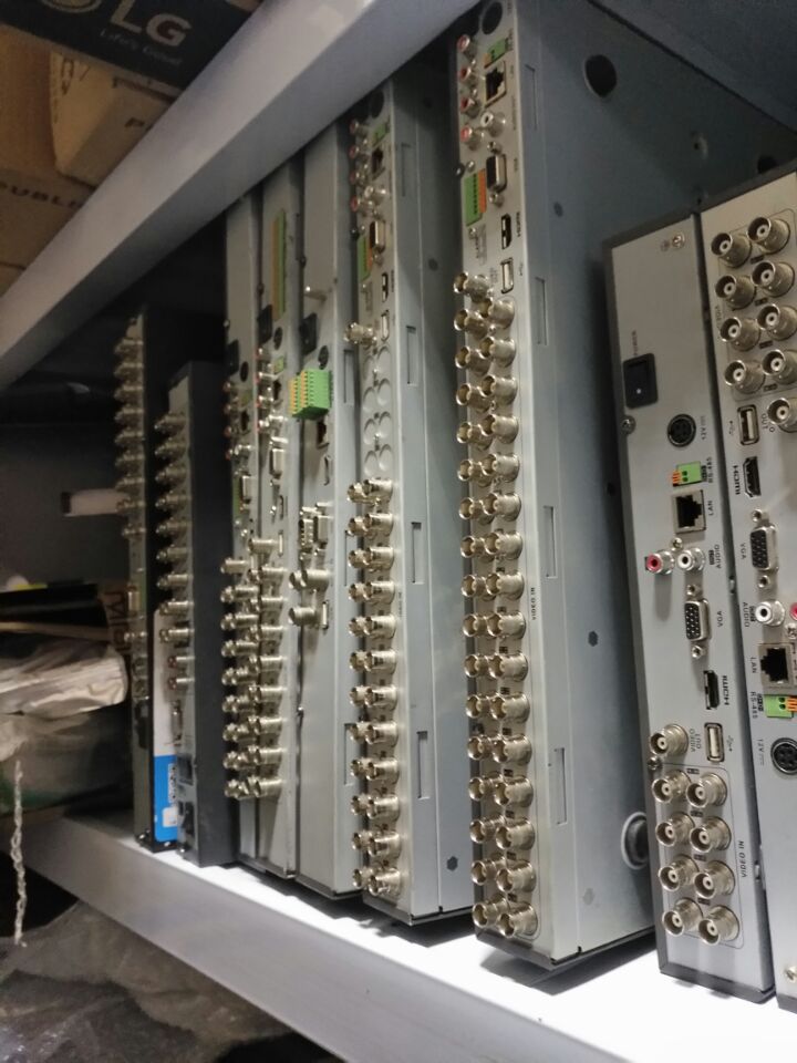 大华DVR1604LF-S真香警告！16路高清录像机实测测评，家庭安防必备神器