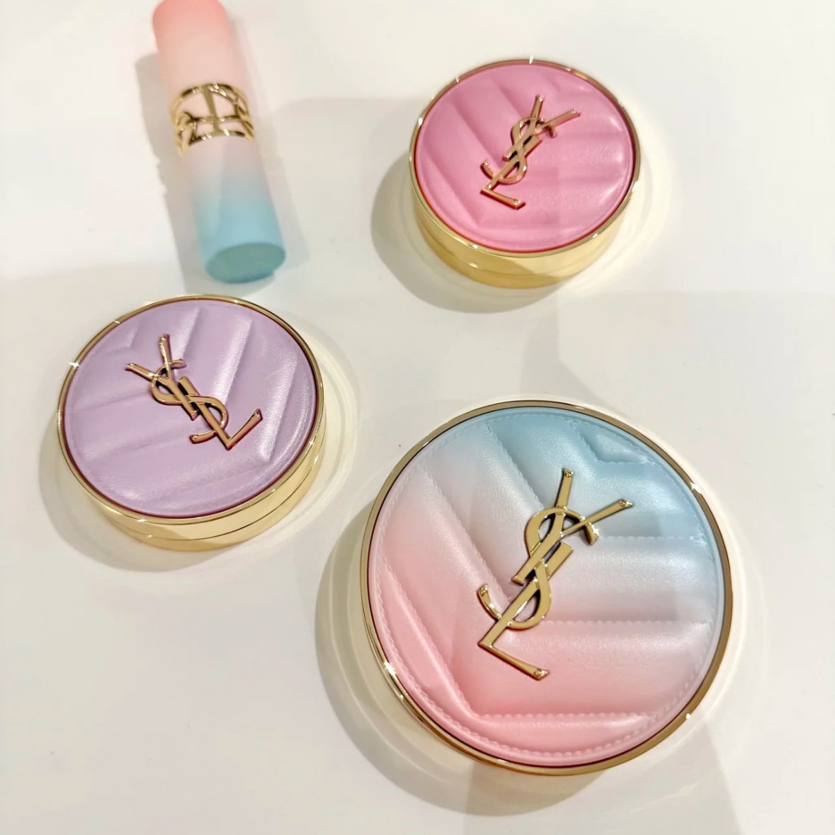 YSL眼影louder blue绝绝子，蓝调魅力谁懂？宝藏色盘速来收藏！