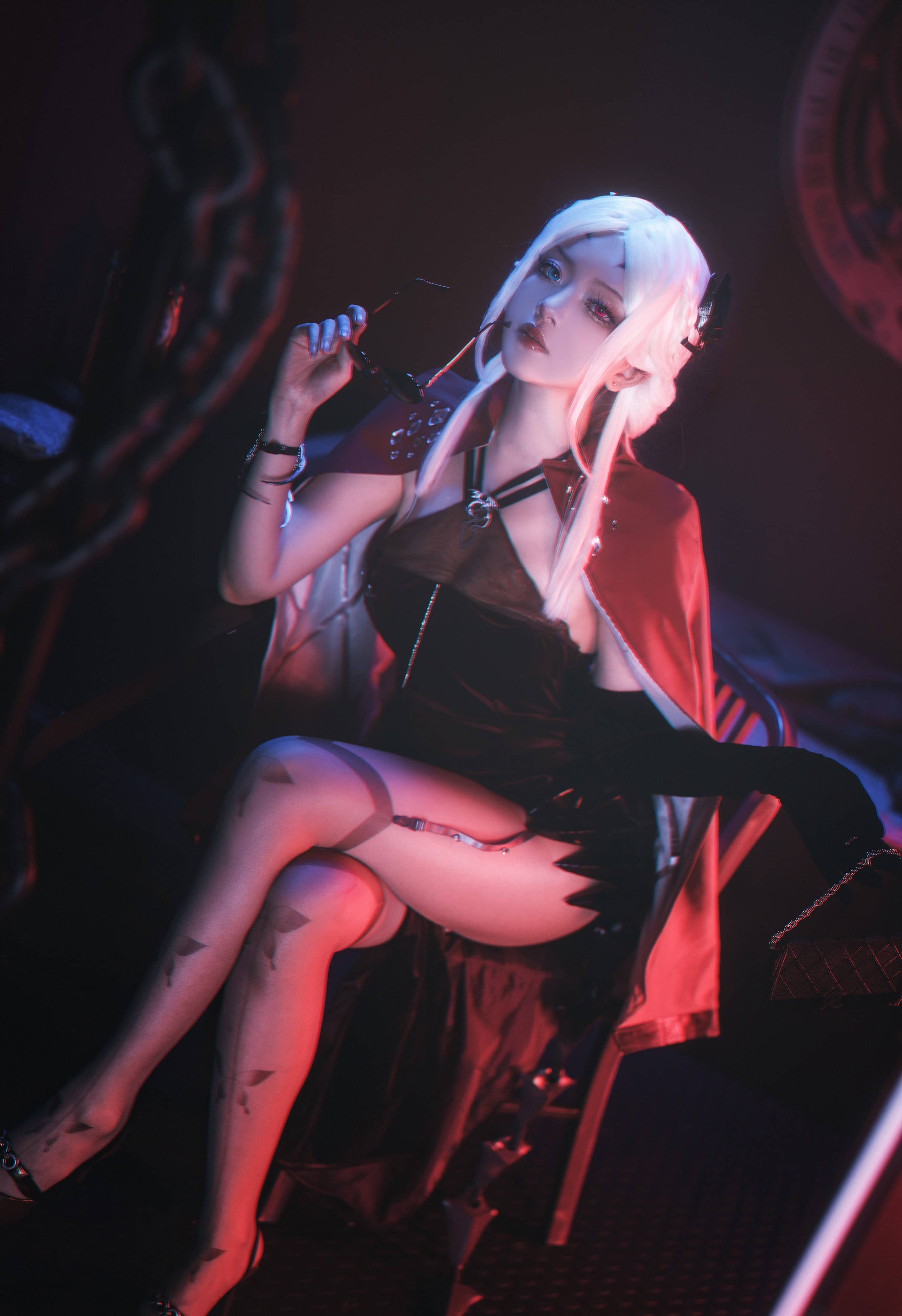 [观火精选]伊琳娜-黑龙贯通-13P-96MB