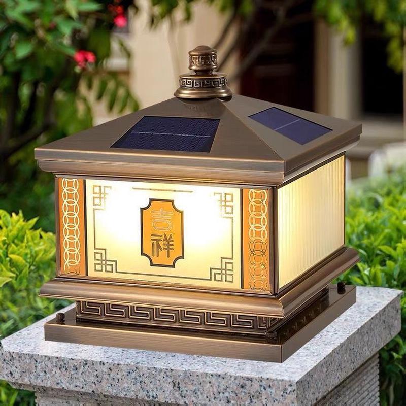 户外神器！全铜太阳能柱头灯，别墅庭院秒变高颜值打卡地