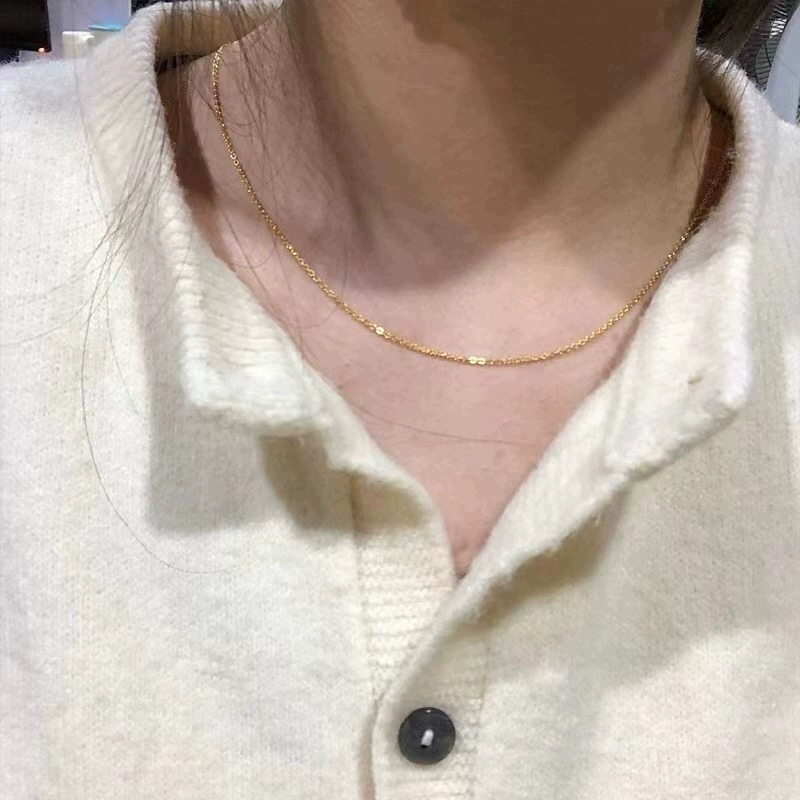 铂金吊坠女PT950平安锁：给孩子最纯粹的守护，950白金长命锁，如何挑选？