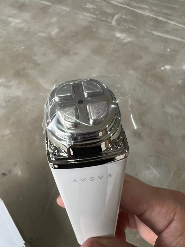 射频美眼仪：告别黑眼圈眼袋，解锁年轻态的秘密武器！