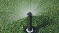 美国进口雨鸟亨特地埋式喷头千秋架：草坪灌溉的秘密武器，你知道多少？