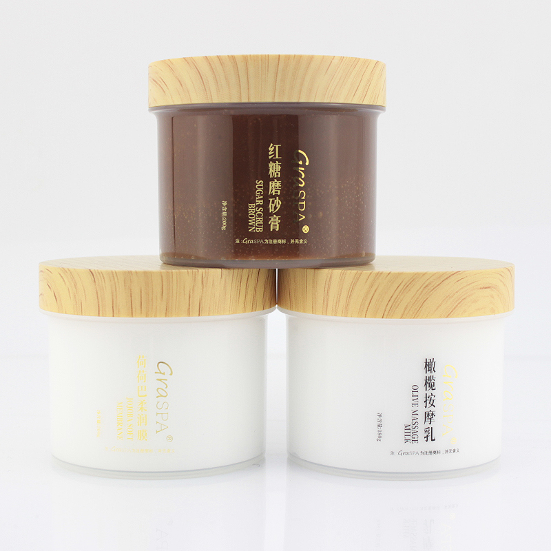 红糖磨砂膏+橄榄按摩乳+荷荷巴柔润膜：解锁手部护理新姿势，告别干燥粗糙！