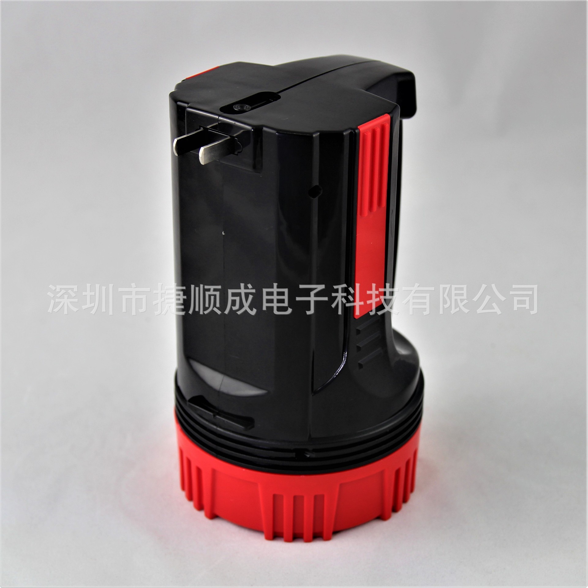 虎仔超声波驱兽器真的能防野猪？户外党必看！救命这玩意太香了！！