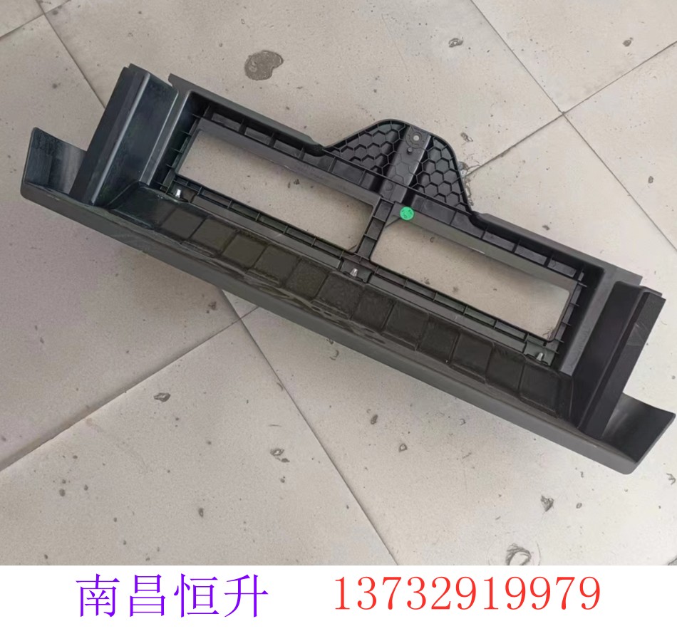 江铃福顺中冷器导流板进风罩，原厂配件升级指南，解锁你的驾驶新体验！