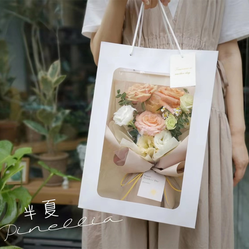 长方形正方形透明开窗手提袋：鲜花花束生日礼物包装新潮流，橱窗袋礼品袋的必备神器！