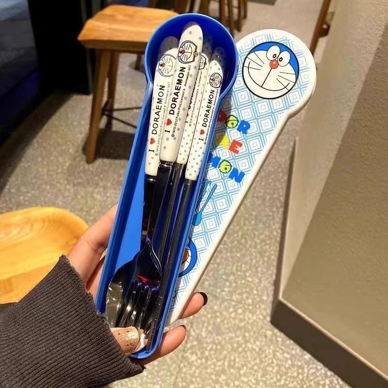 可爱卡通叉子筷子勺子套装，上班族带饭学生便携神器，旅行外出必备餐具三件套！