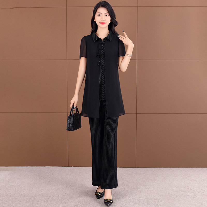 名牌衣服品牌大全：揭秘那些让你心动的时尚符号