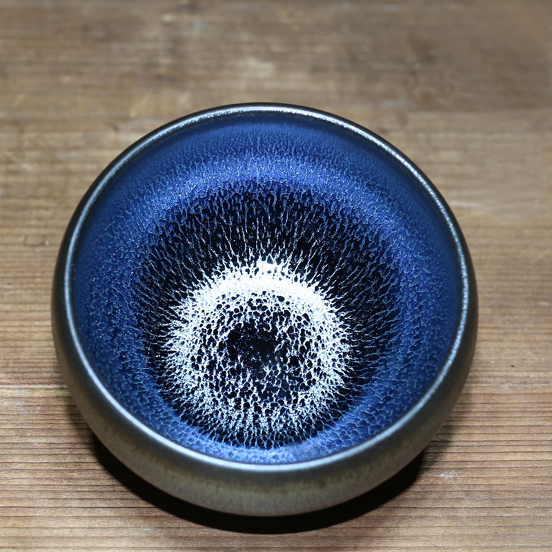 傲骨铁胎蓝麒麟建盏：尊贵茶具，敬茶艺术新高度！