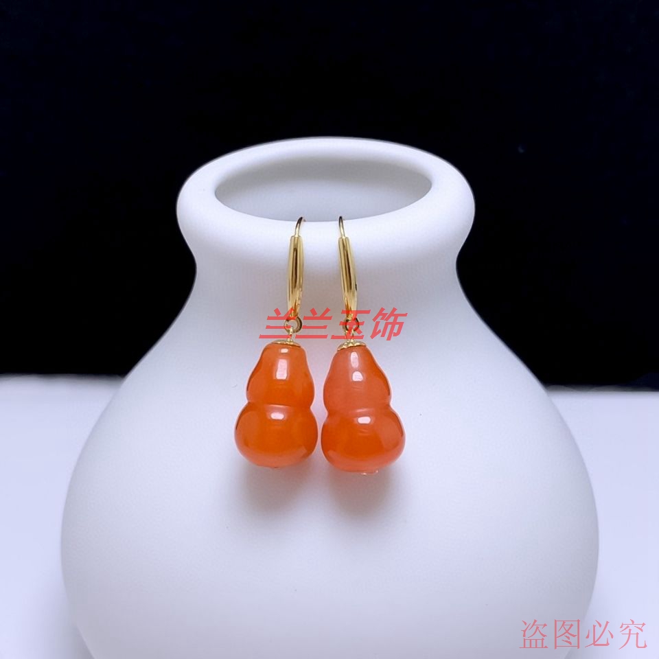 黄金耳钉太香了！南红古法镶嵌新年必备，1350元值不值？看完我直接下单！✨