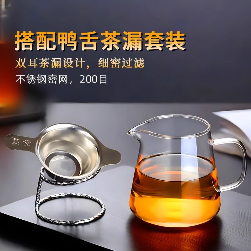 一图一物：阿尔芒龙泉青瓷，徐福良龙窑柴烧铁胎窑变百财瓶，玄关博古架上的艺术品