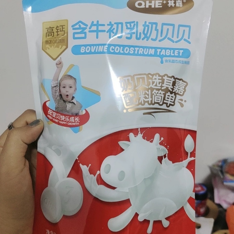 小奶花QHE其嘉含牛初乳高钙奶片奶酪棒零食儿童奶贝100g：宝宝成长的秘密武器！