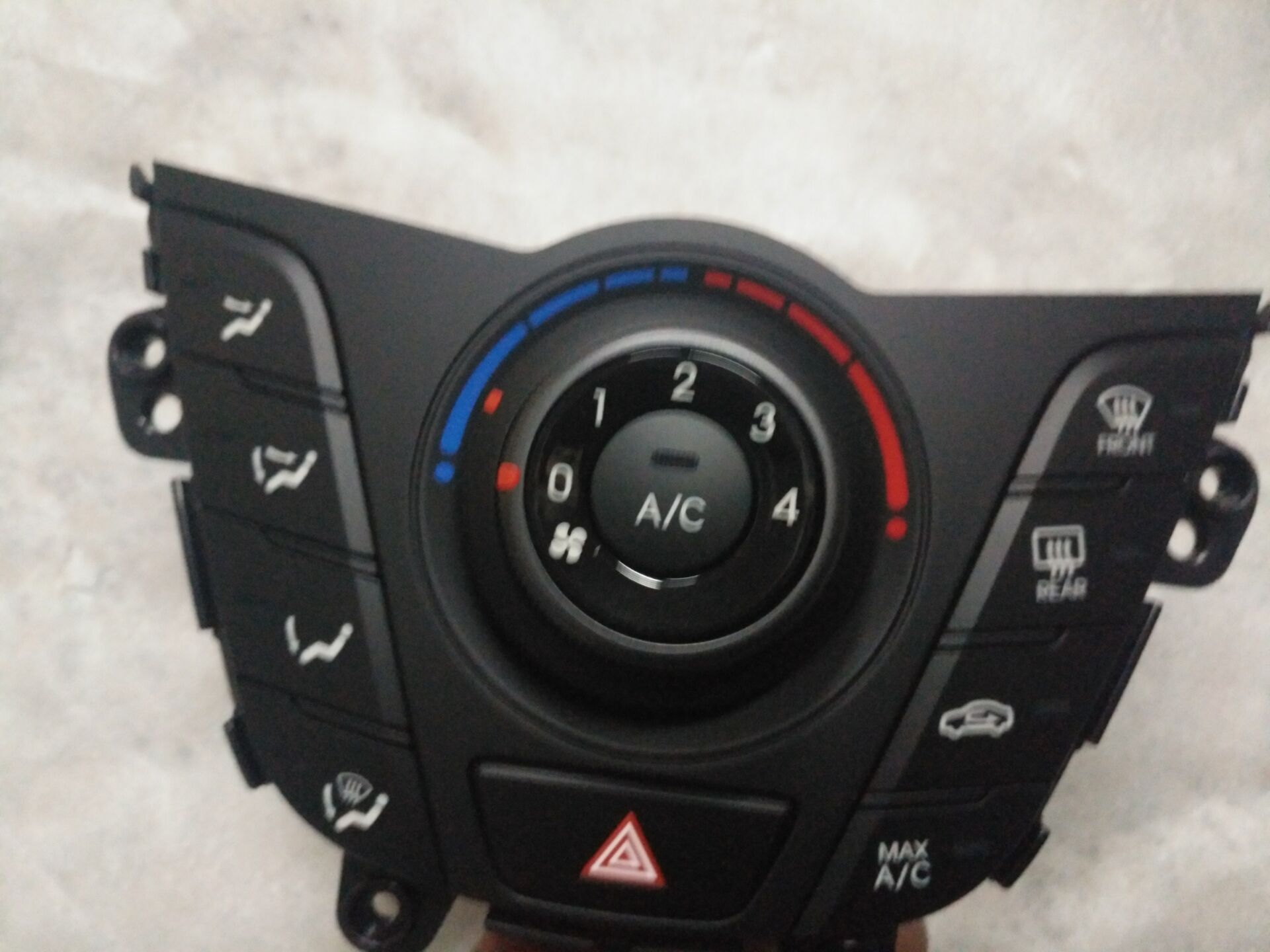 飞思空调旋钮大揭秘：如何挑选适合你的原装MOBIS空调面板?