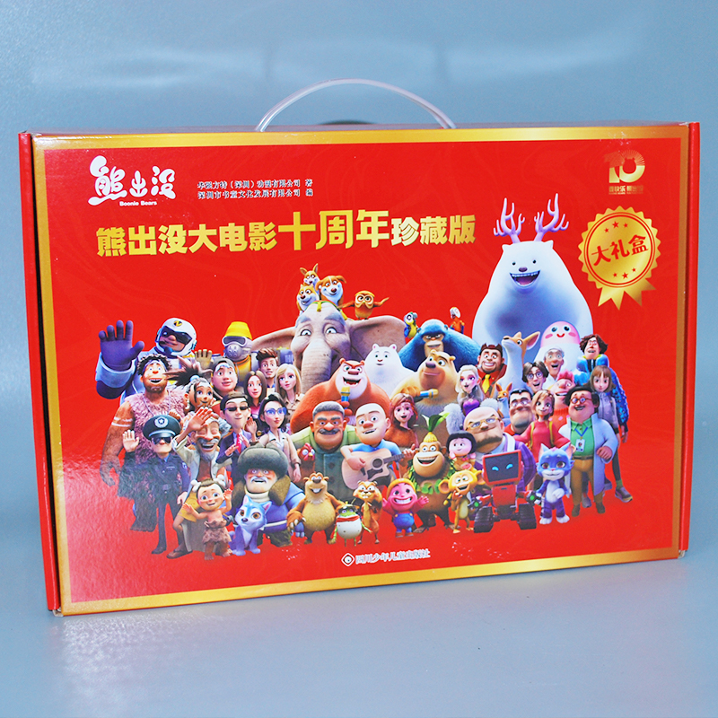 仿真老鹰雕塑：园林别墅中的艺术品，如何挑选与布置让你的空间瞬间提升档次？