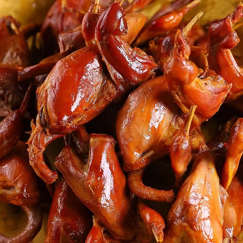 整只手撕鹌鹑：开袋即食的美味革命，零食界的下酒菜新宠!