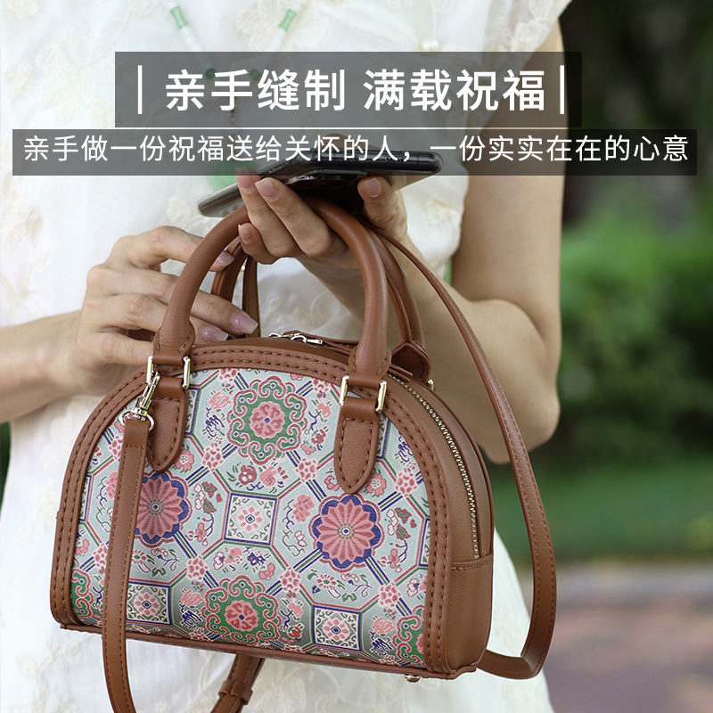 牛皮手工编织保龄球包：潮流与经典的完美碰撞！