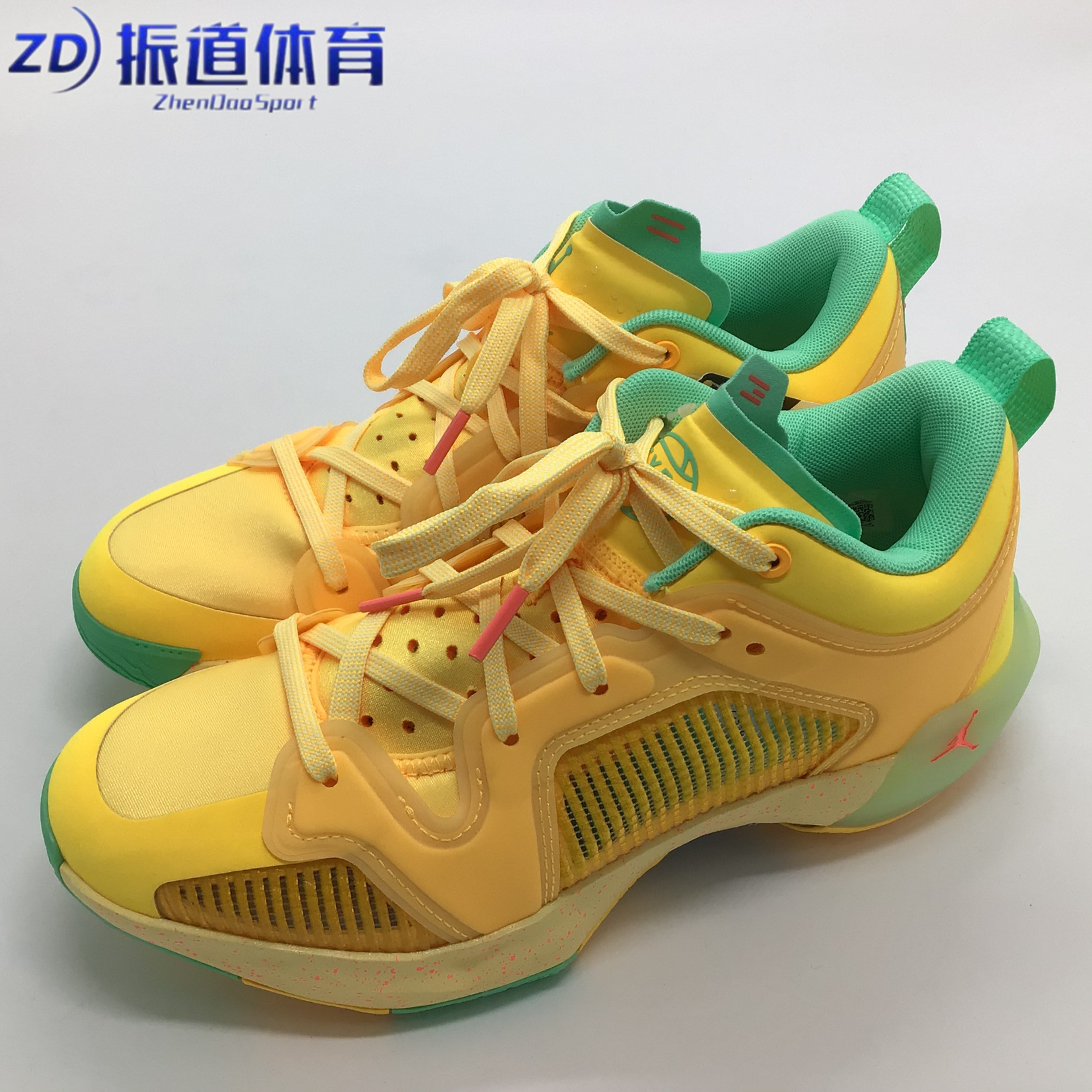 南北体育Air Jordan 38 AJ38 郭艾伦联名款，低帮实战篮球鞋，开启你的篮球新篇章！