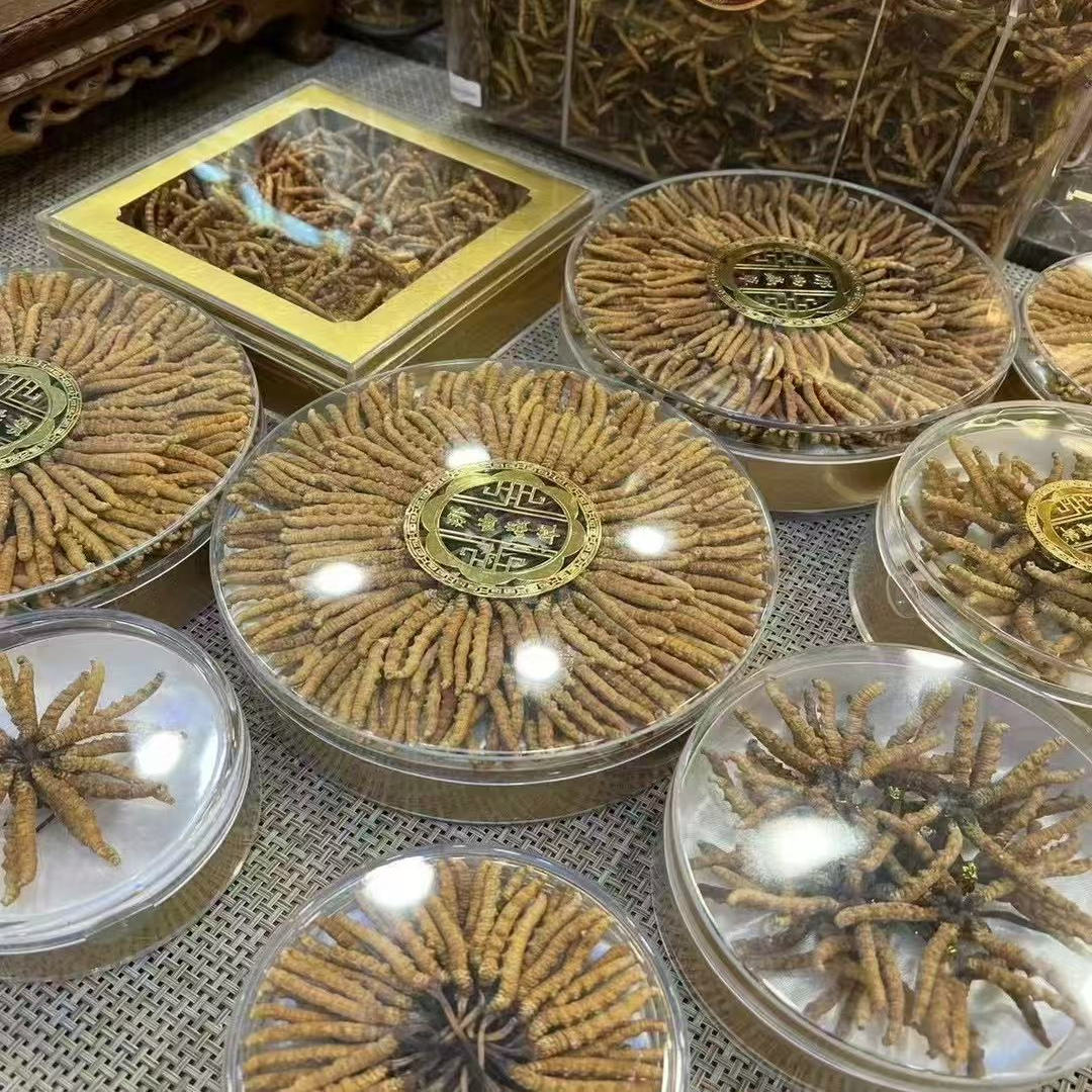 北京上门回收礼品名酒老酒白酒飞天茅台洋酒XO红酒冬虫夏草鱼胶，藏品变现新攻略！