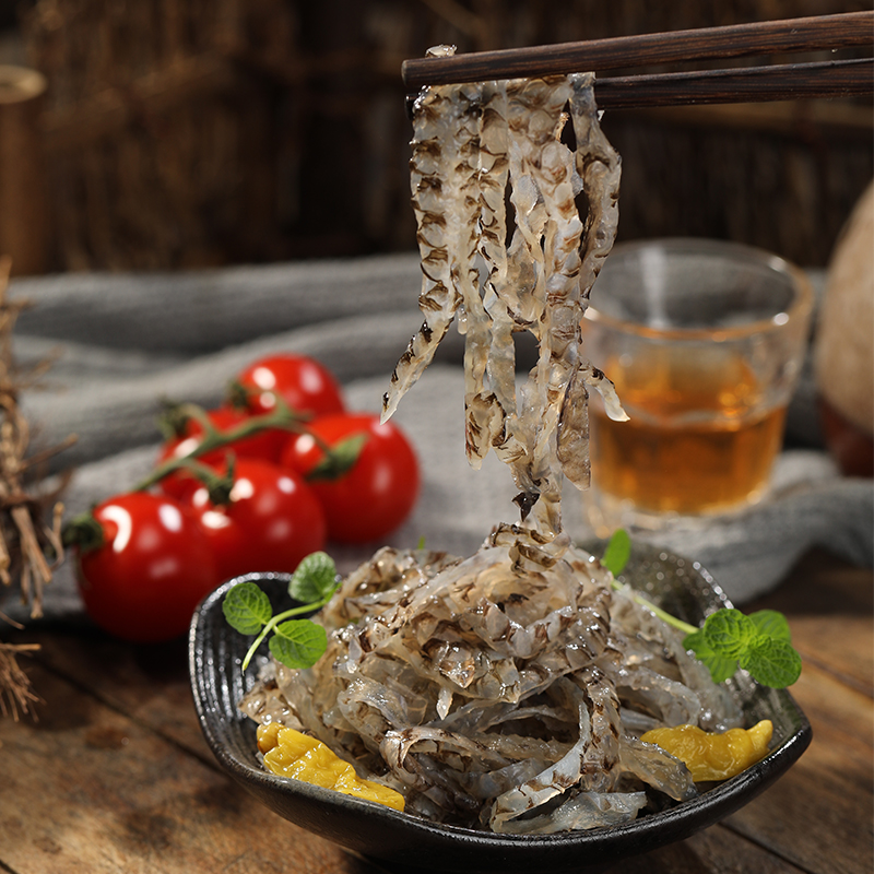 阿具泡椒鱼皮：香辣诱惑，网红小零食的味觉盛宴！