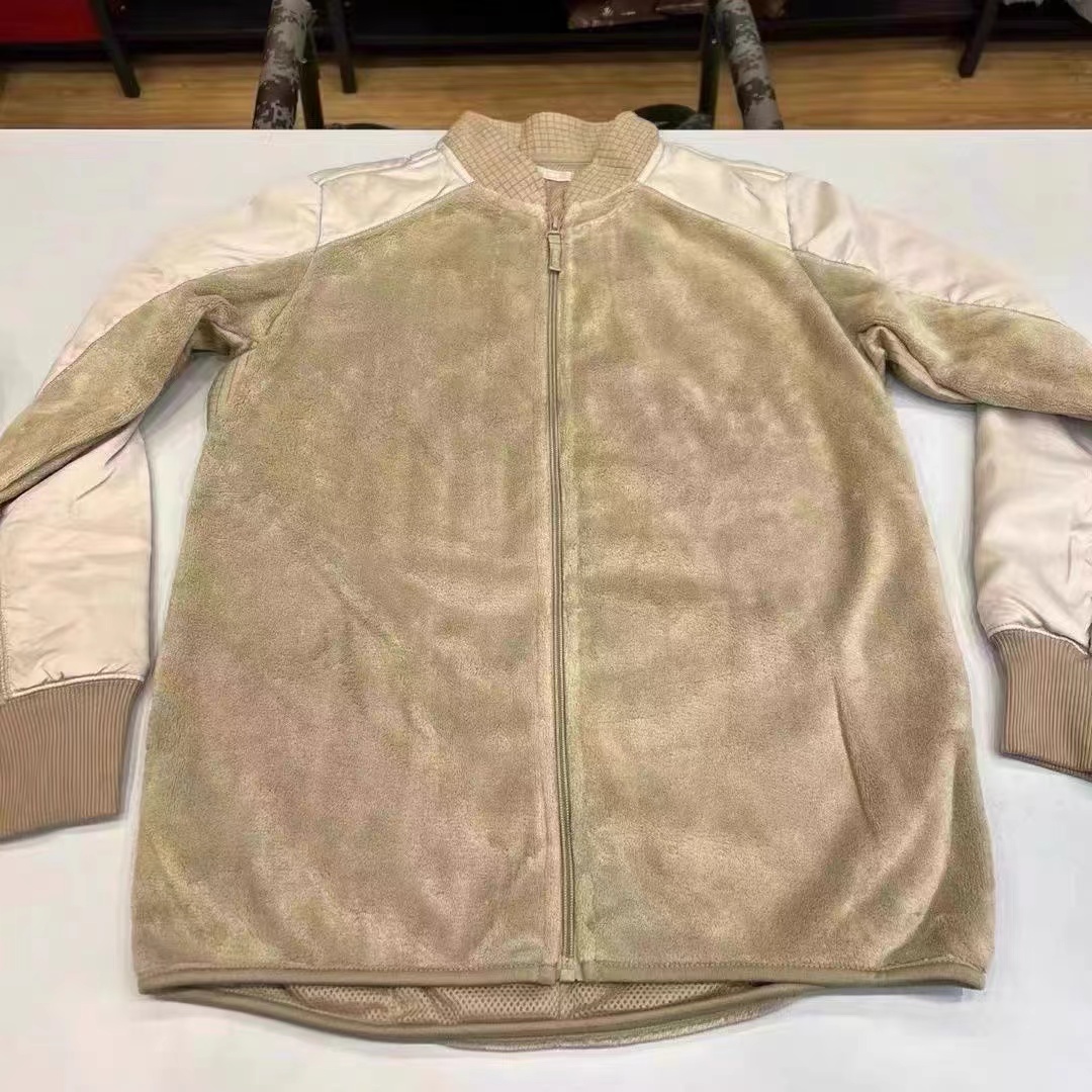正品边防巡逻绒衣绒裤套装：冬季保暖新选择，穿出专业范儿！